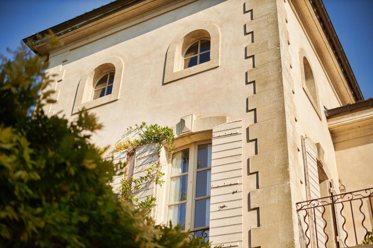 D'hôtes Château Gigognan Alojamento de Acomodação e Pequeno-almoço 4*