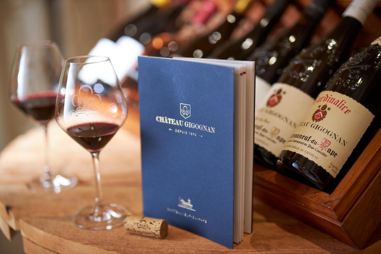 Alojamento de Acomodação e Pequeno-almoço D'hôtes Château Gigognan